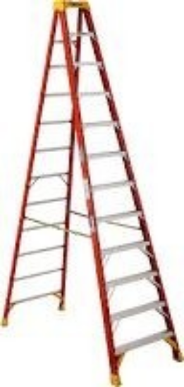 Picture of LADDER - 16' STEP